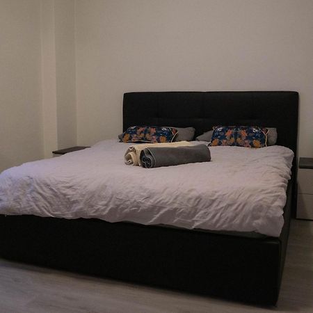 Bilocale Vicino Al Centro Di Verona - Ristrutturato Di Recente! Apartment Bagian luar foto