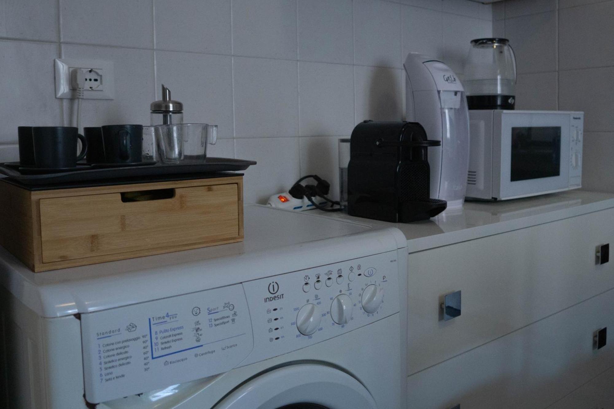Bilocale Vicino Al Centro Di Verona - Ristrutturato Di Recente! Apartment Bagian luar foto